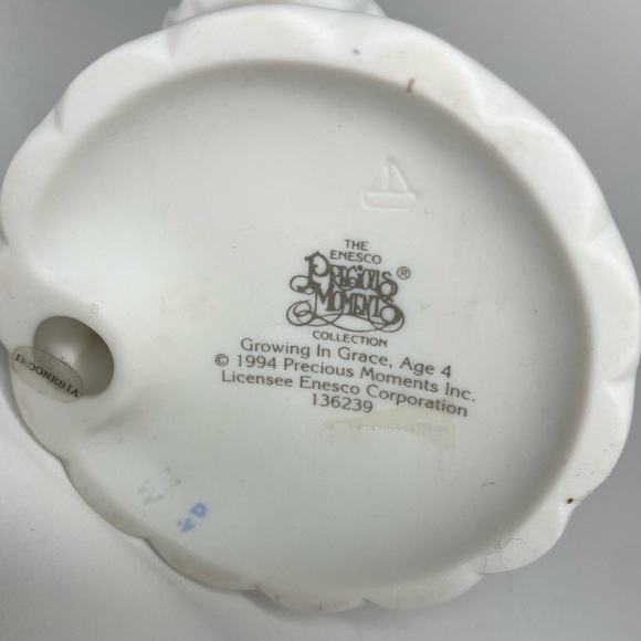 Vintage Precious Moments Growing in Grace Age 4 Blonde - Picture 3 of 5